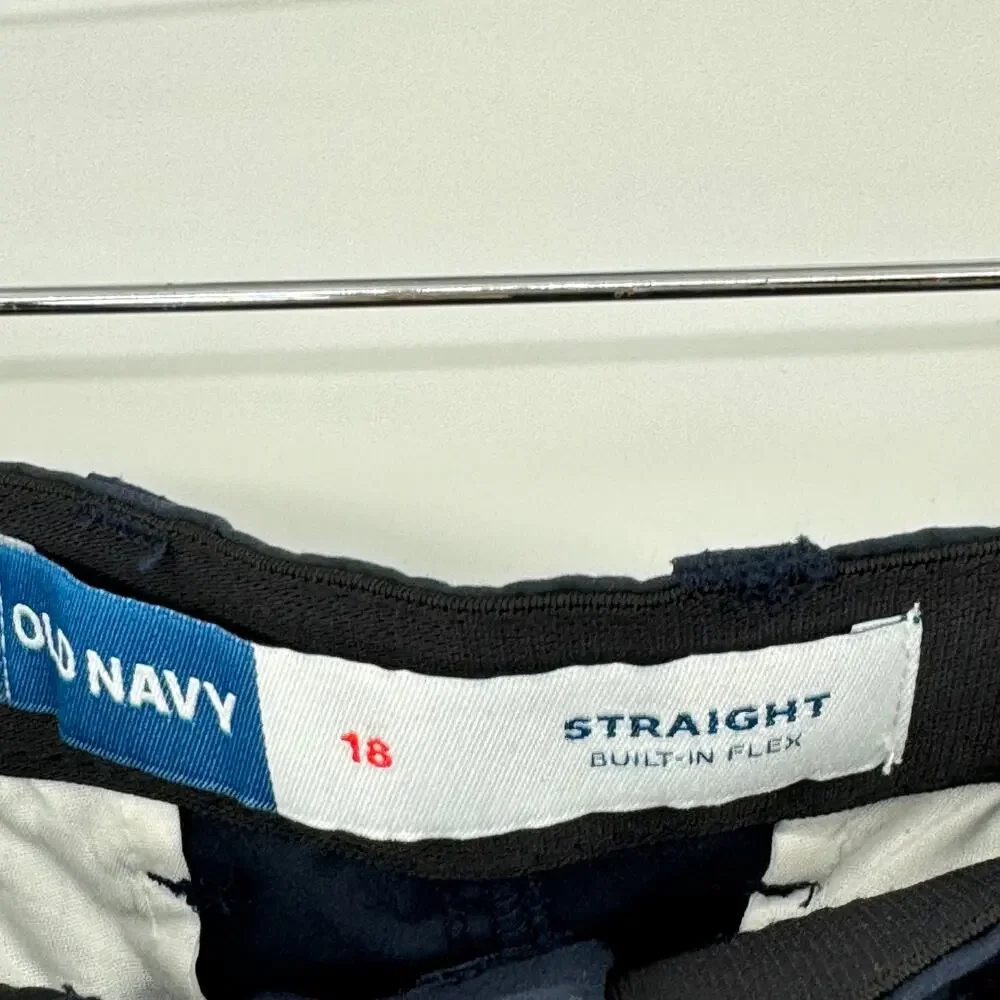 Old Navy boy's 18 uniform pants tech straight built-in-flex navy blue NEW 32